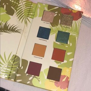 Reina Del Caribe Eyeshadow Palette